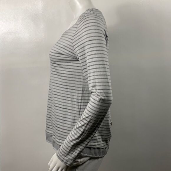 Espirt Stripped Grey Stripped  Top Size: S - Picture 2 of 7